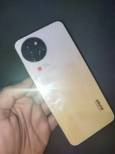 Vendo 2 combo de celulares para retirada de peças ou demais (LG+ITEL SUPER)