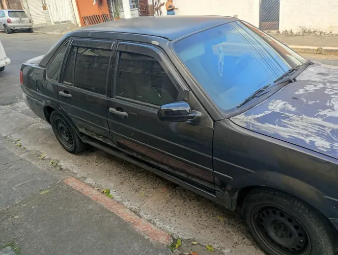 Volkswagen Santana 1.8 MI (álcool) 2003