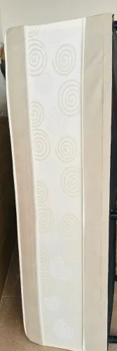 Cama box de solteiro