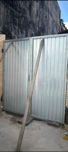 Portão de 2.30 de altura por 2.40 de largura metalon 50/50 chapa 18, galvanizado