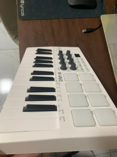 Controlador Midi MVAVE SMK25