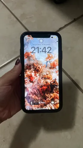 VENDO IPHONE 11 64GB