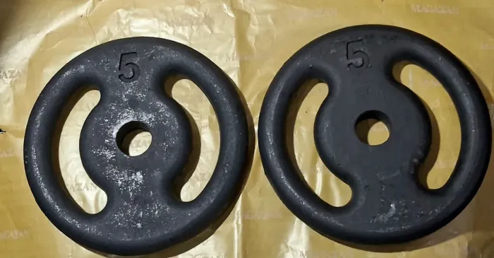 Vende_se 2 anilhas de 5kg cada