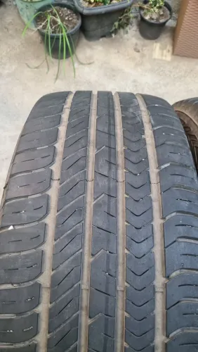 Par de pneus 225 50 r17 Seminovos URG BARATO