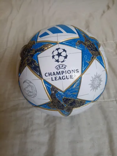 BOLA CHAMPIONS LEAGUE ADIDAS ORIGINAL CAMPO.