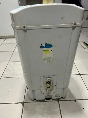 Vendo Tanquinho e Centrífuga