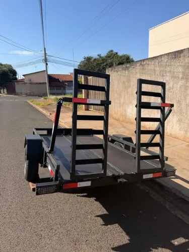 Aluguel de carretinha para moto e quadriciclo