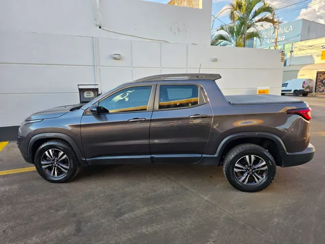 Fiat Toro Freedom 1.3 T270 4X2 Flex AUT 2025