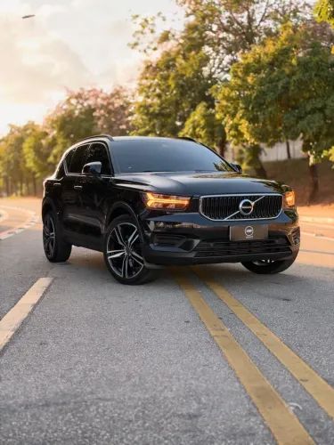Volvo XC40 T-4 2.0 190cv FWD 2019