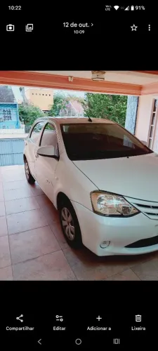 Toyota Etios X 1.3 Flex 16V 5P Mec. 2017