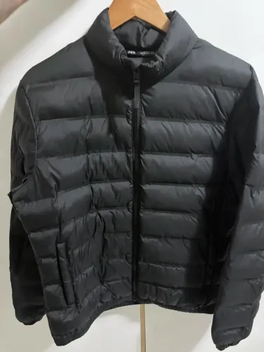 Blusão Zara R$ 250
