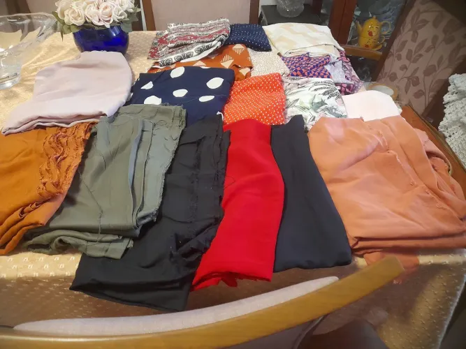 TECIDOS VARIADOS PARA CONFECÇÃO DE ROUPAS - 7 QUILOS. 7 QUILOS