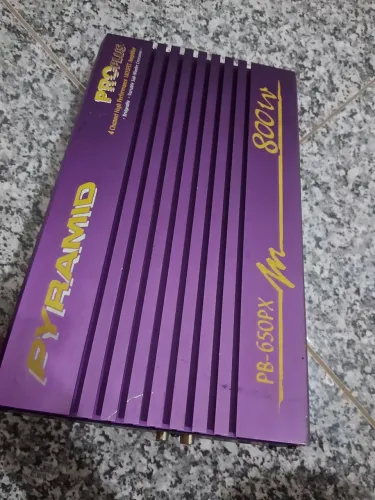 Potencia piramyd plus 800 vhats raridade da década de 90
