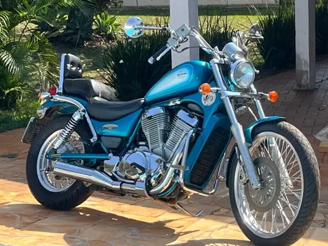 Intruder 800 cc UNICO DONO