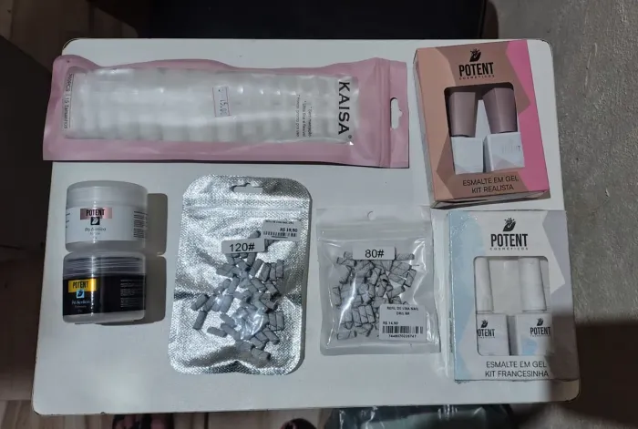 Desapego de material de unhas
