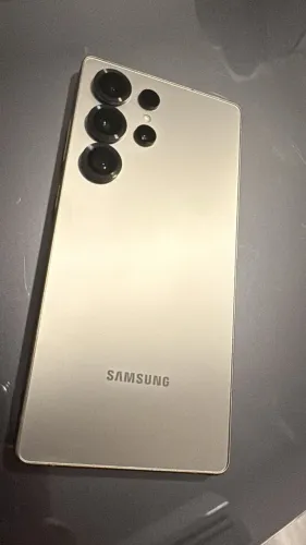 Samsung S25 Ultra
