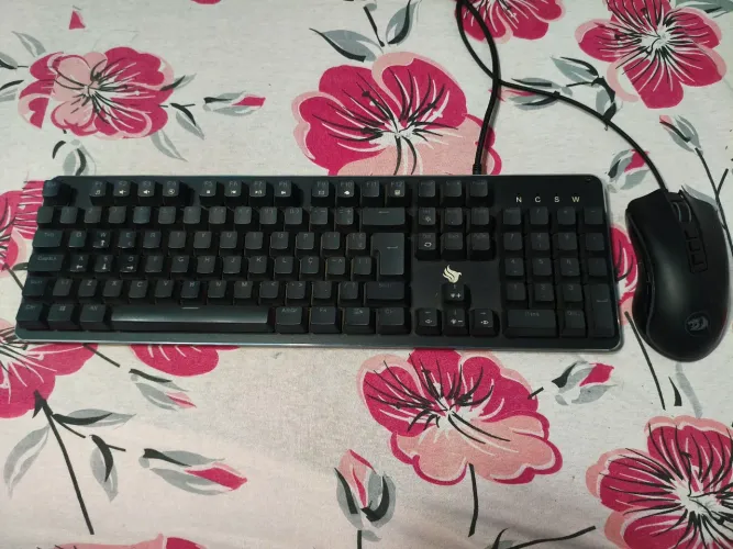 KIT TECLADO GAMER E MOUSE GAMER COM RGB