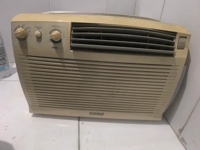 Ar-condicionado Consul 7500 btus