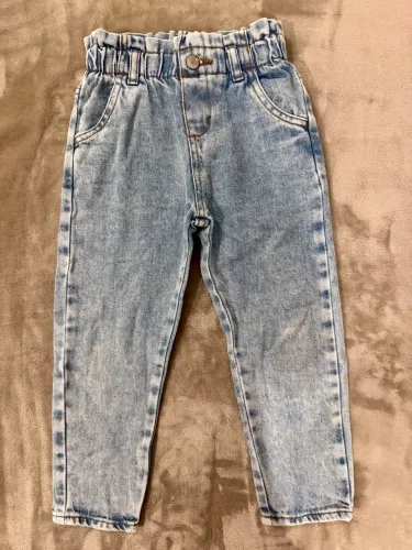 Calça jeans Menina tamanho 3