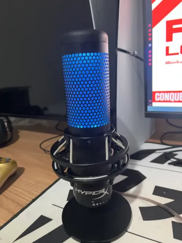 Microfone Hyperx QuadCast S RGB 2 meses de uso