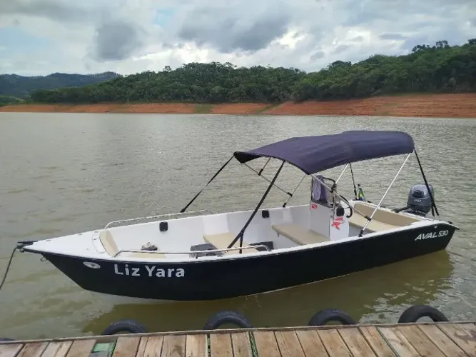 Vendo barco 5.30 + motor 40hp + carreta rodoviária
