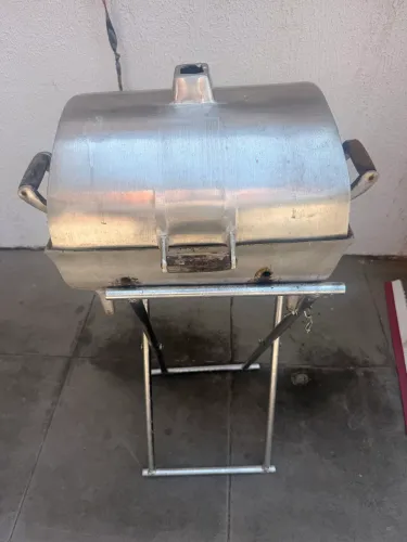 Churrasqueira em Alumínio