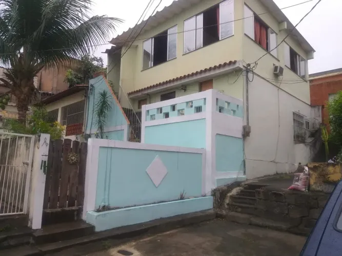Casa de Vila rua cachambi 2 casas em um rgi rua cachambi 314