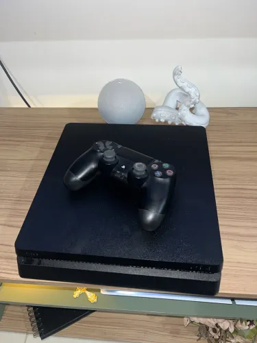 PS4 Slim