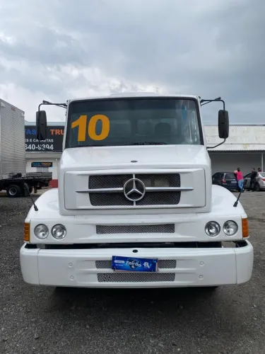 1620 6x2 truck carroceria