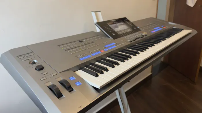 Yamaha Tyros 5 - aceito moto