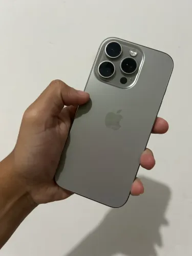 iPhone 16 pro