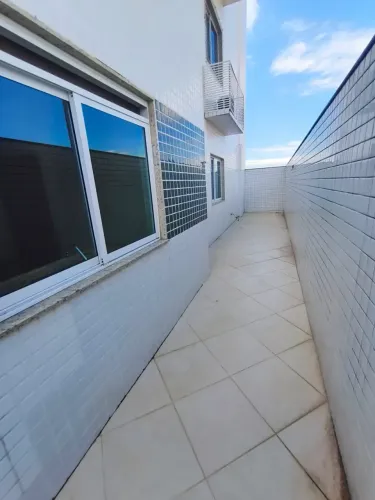 Apartamento Riviera c/ 2qts, sendo 1suíte, 2brs, 1vg, amrs, vrnd, em Riviera Fluminense -