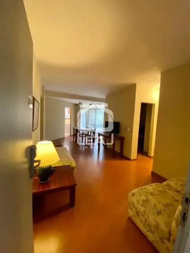 Apartamento mobiliado para locação de 77m² com 2 quartos e 1 vaga de garagem na Vila Andra