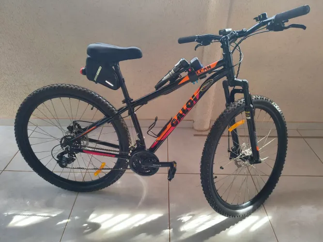 Mountain Bike Aro 29 Caloi Vulcan Alumínio - 21 Marchas. Bastante conservada e pouco usada
