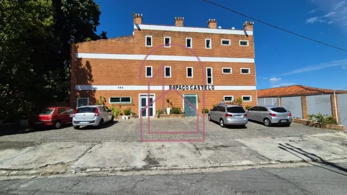 ALUGA-SE IMÓVEL COMERCIAL 1532M² HORTO FLORESTAL