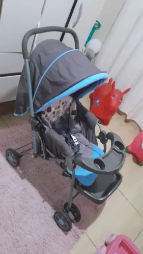 Carrinho de bebê