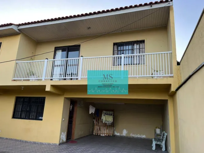 Sobrado no Uberaba com 3 Quartos/casa com 2 quartos R$680.000
