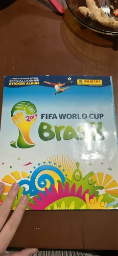 Álbum da copa do mundo de 2014 100% completo, capa cartão