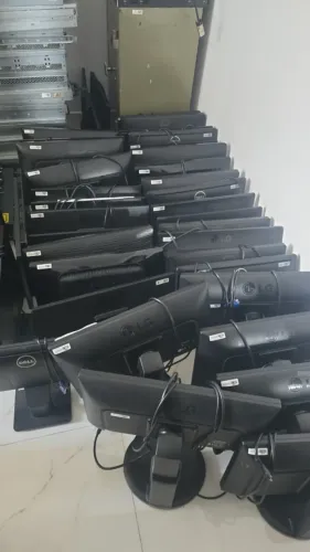 MONITORES - LOTE DE 100 UNIDADES