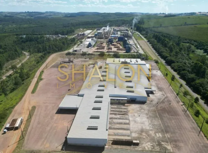 Centro Logístico e Industrial com Estrutura Premium e Localização Estratégica