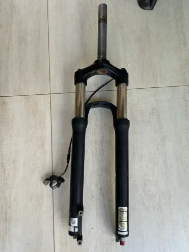 Suspensão XCR 32 Suntour aro 29 ar