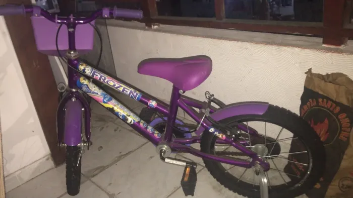 Bicicleta nova usada 2 vezes 