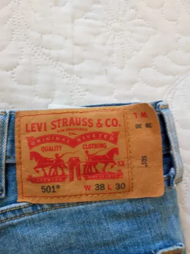 DESAPEGO CALÇA MASCULINA LEVI'S 501 ORIGINAL TAMANHO 46 , 48 