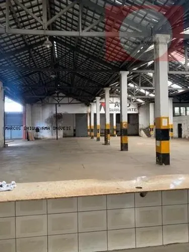Galpão para Locação em Salvador, Uruguai, 2 banheiros, 5 vagas