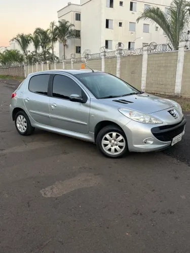 Peugeot 207 XR Sport 1.4 Flex 8V 5P 2010