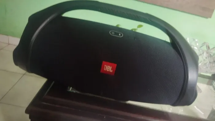 Jbl bombox 2