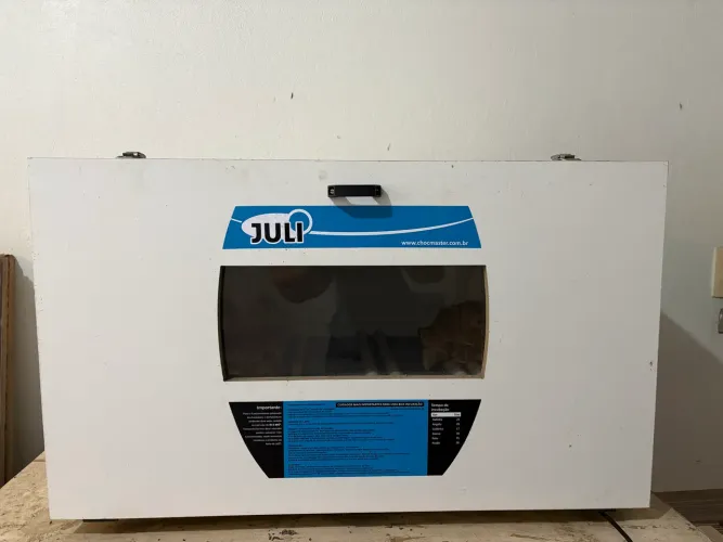 Chocadeira automática 