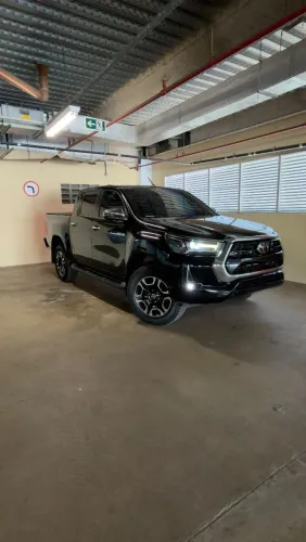 Toyota Hilux CD SRX 4X4 2.8 TDI 16V Diesel Aut. 2021