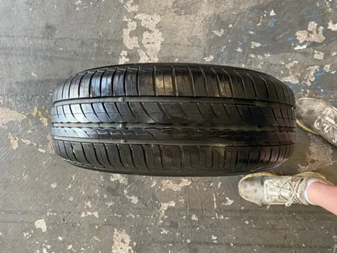 Pneu 185/60r15 88h Pirelli P1 Cinturato (consertado) A1