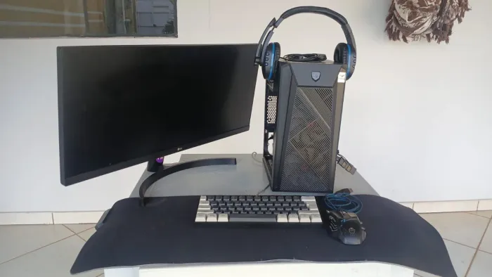 Vende-se PC gamer